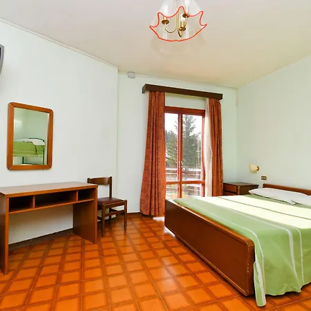 Отель Delberg Palace Пиццоферрато